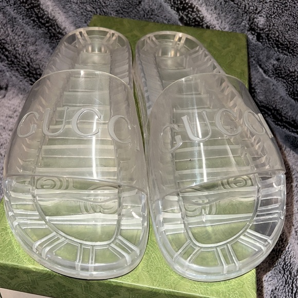 Gucci transparent rubber slides size 11 in men 12 in women - Picture 2 of 5